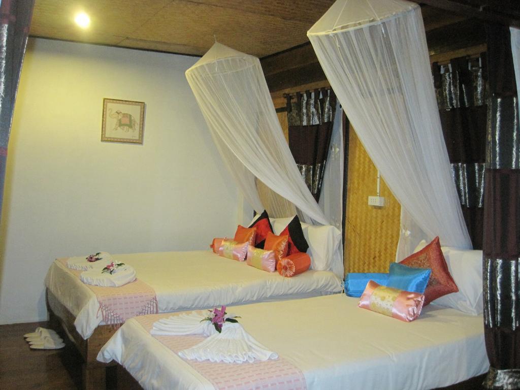 Le Mont Resort Pai Quarto foto